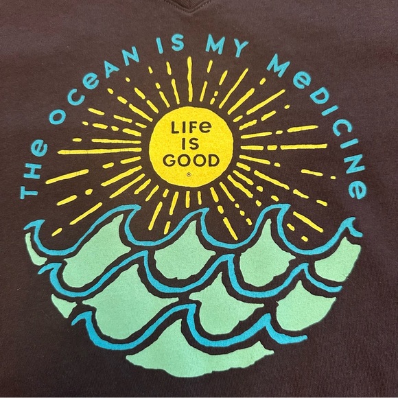 Life Is Good Women's The Ocean Is My Medicine Crusher-Lite Tee Size Medium - Picture 1 of 8